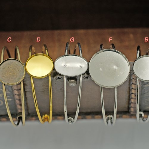 1 bracelet supports cabochon ronde, argenté, bronze, doré