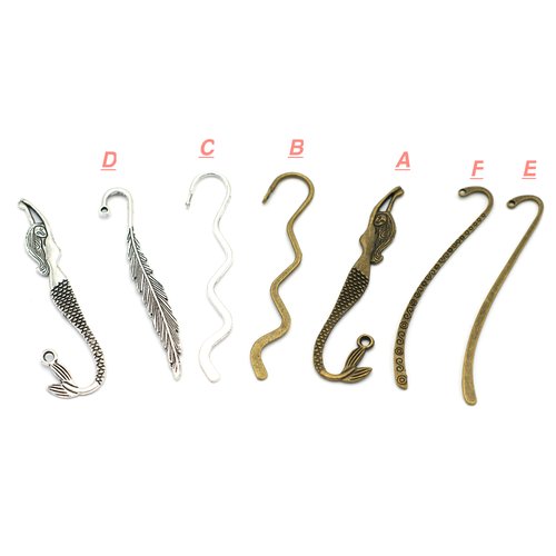 2 petites marque page, divers modèles aux choix