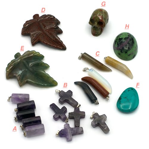 Pendentifs en pierre naturelle, différentes modèles au choix