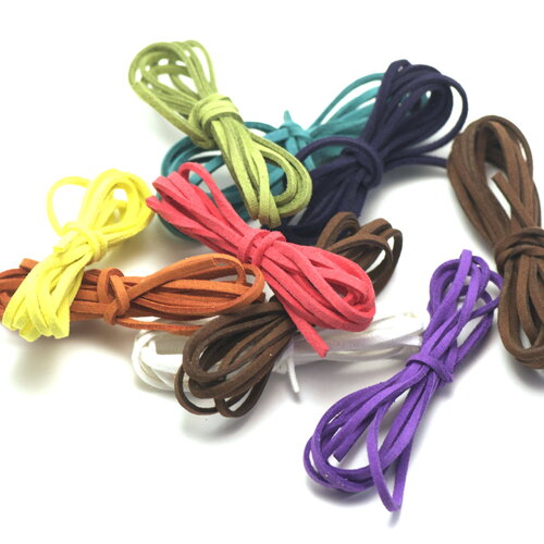 5 mètres de suédine 2,8 mm x1,5 mm ,assortiment de couleurs