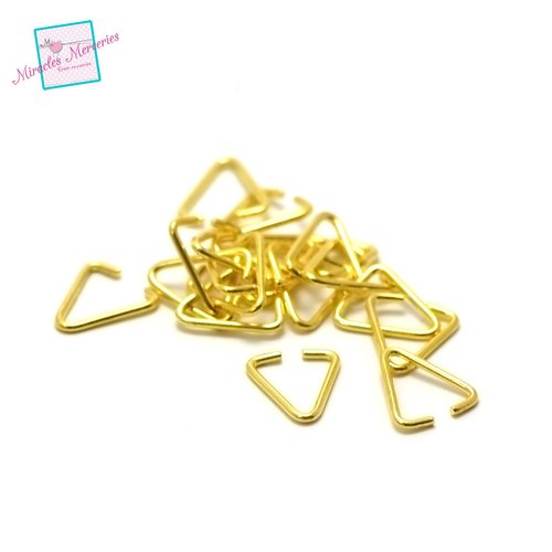 100 bélières anneaux triangles 11x13 mm , doré