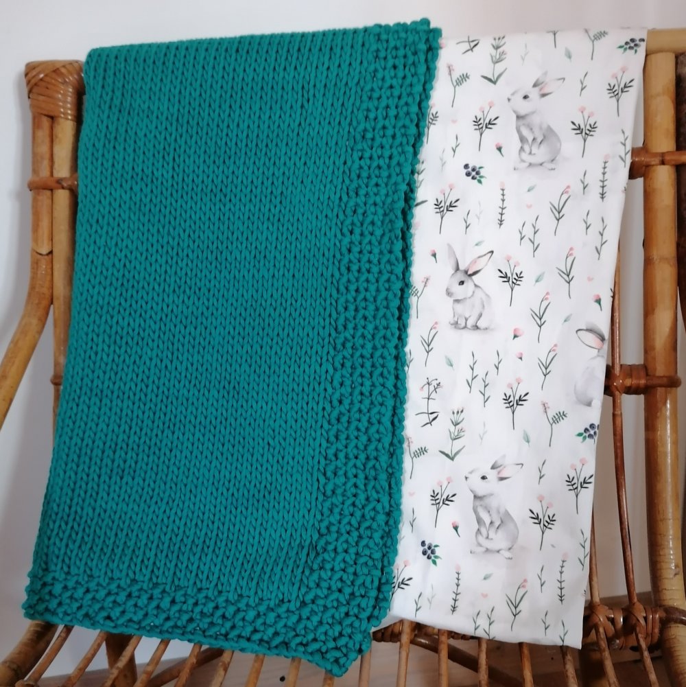 Couverture Bebe En Tricot Bleu Canard Doublure Tissu Grisouille Le Lapin Un Grand Marche