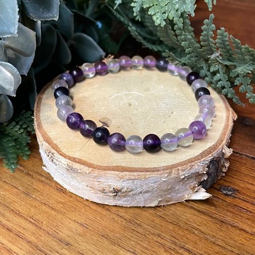 Bracelet en fluorite violette naturelle – pierre de clarté & concentration