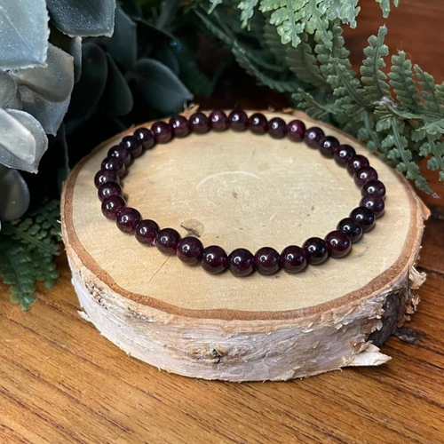 Bracelet en grenat naturel – pierre de force & passion
