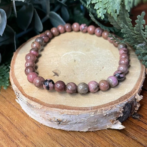 Bracelet en rhodonite naturelle – pierre d'équilibre & gestion émotionnelle