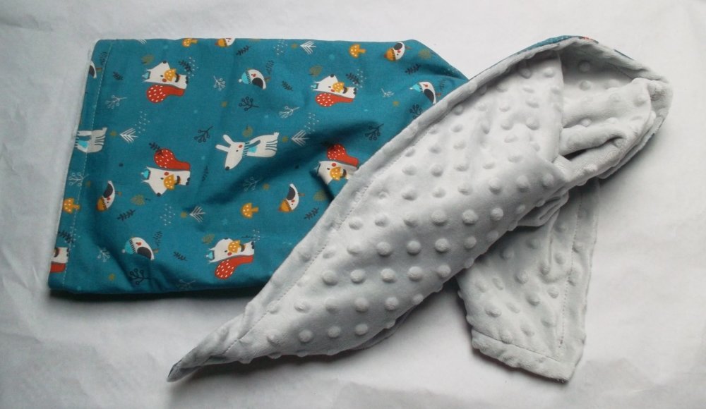 Couverture Bebe Plaid Bebe Ecureuils Polaire Minky Un Grand Marche