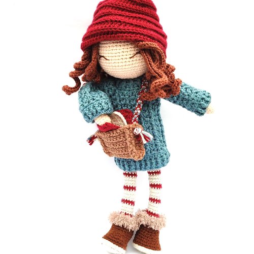 Poupée au crochet