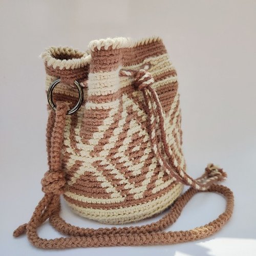Sac seau bandoulière marron