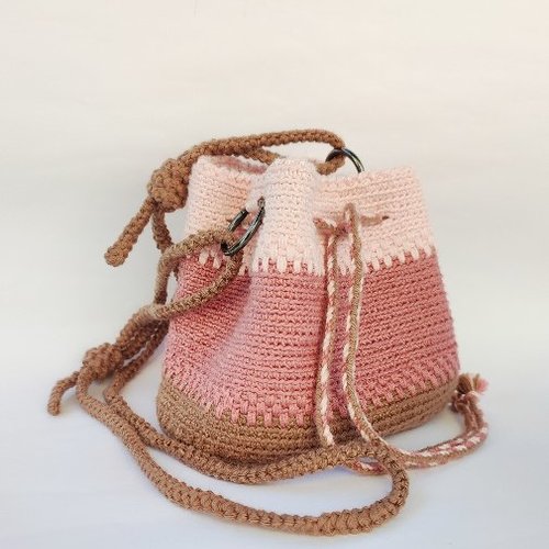 Sac seau en fil de coton vieux rose
