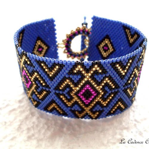 Bracelet manchette en perles délica bleu - motif ethnique -