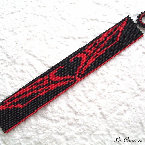 Bracelet manchette noire et rouge en perles délicas