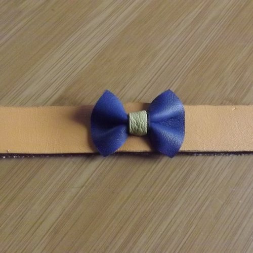 Bra36- bracelet en cuir jaune et noeud bleu