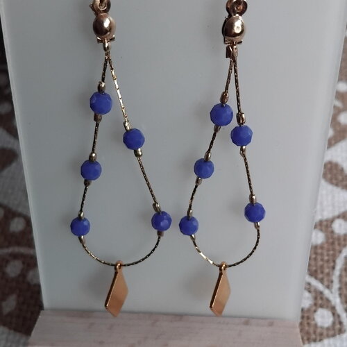 Boucles pendantes en cristal de bohême