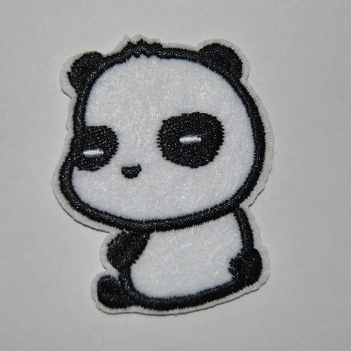 Patch panda écusson brodé thermocollant coutures