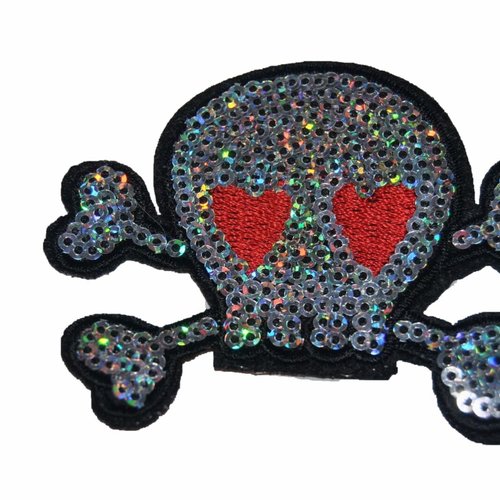 Patch tete de mort écusson brodé thermocollant coutures