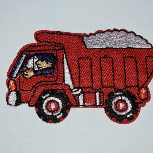 Patch camion écusson brodé   thermocollant coutures