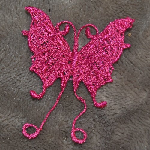 1 patch papillon non thermocollant coutures