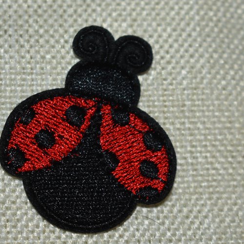 Patch coccinelle thermocollant coutures