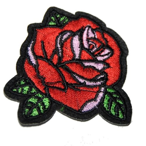 Patch rose rouge brodé thermocollant coutures