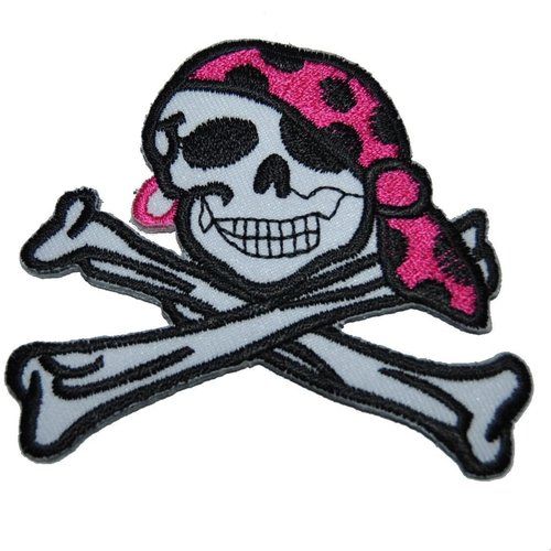 Patch tete de mort écusson brodé thermocollant coutures
