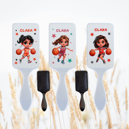 Brosse à cheveux enfant personnalisée, thème basket, 3 modèles au choix