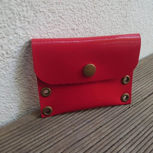 Porte monnaie en cuir de veau rouge - 9,8cm x 7,5cm