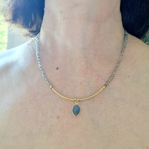 Collier pierres de gemmes labradorite