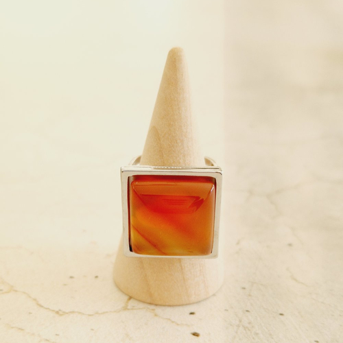 Bague carrée pierre de gemmes cornaline