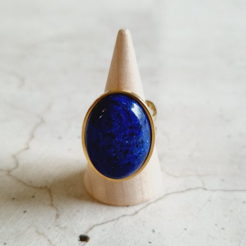 Bague  pierre de gemmes lapis-lazuli