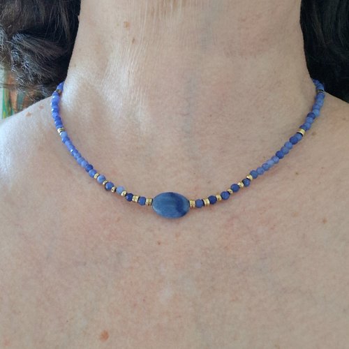 Collier pierres de gemmes aventurine bleue