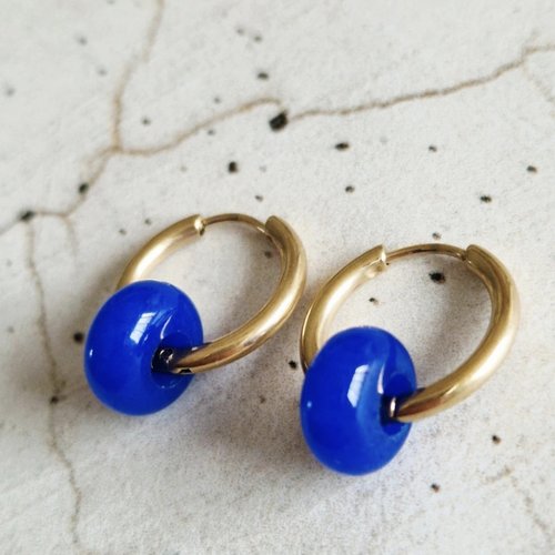 Petites créoles agate bleue