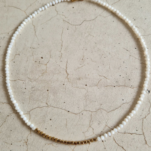 Collier perles nacre