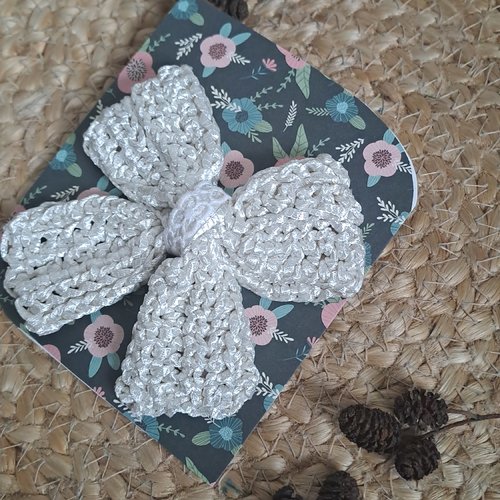 Barrette à cheveux nœud crochet ivoire pour fille, clip coiffure bébé nœud tricot, nœud papillon cheveux rétro matchy pour m�