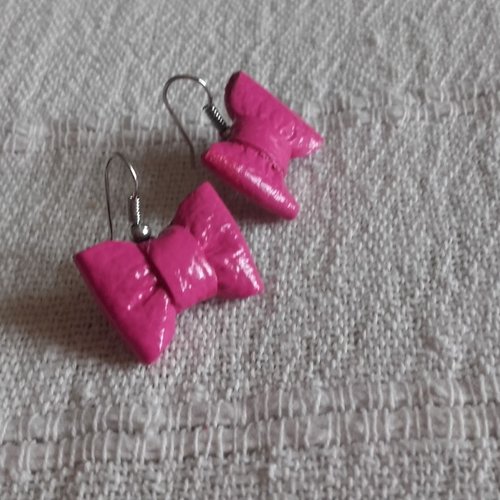 Boucles d'oreilles noeuds colorés rose fushia en cuir, cadeau noel adolescente, femmes..
