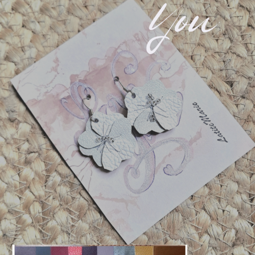 Boucles d oreilles fleur de pensée cuir personnalisable, cadeau fêtes des mères unique pour femmes.