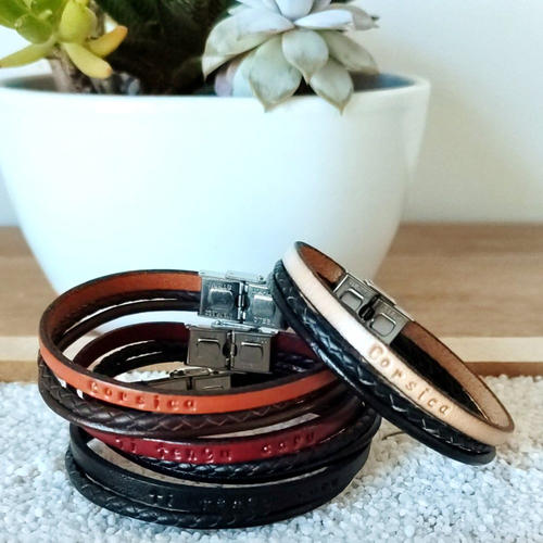Bracelet homme trio de cuirs, à personnaliser.