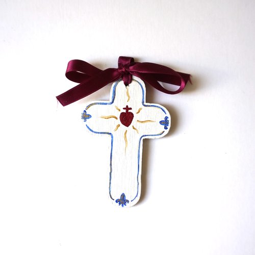 Croix de l'espérance de berceau en bois sacré coeur sur fond blanc petit modèle