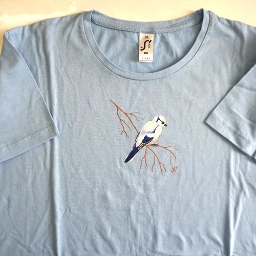 Tee shirt femme bleu ciel peint à la main mésange azurée 48 - xxl