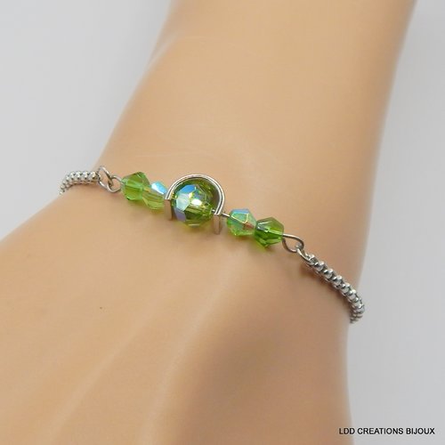 Bracelet acier et cristal vert