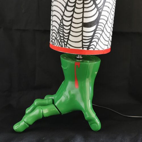 Lampe d'appoint "la chose"