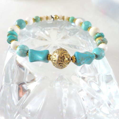 Bracelet en pierre de turquoise, bijoux berbère, bijoux tibétains, pierre blanche, jaspe bleu, bracelet mala, corail,