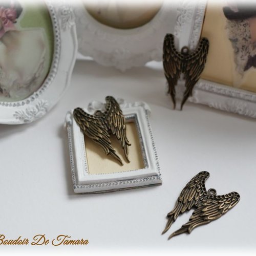 Lot de 2 pendentifs ailes d'ange couleur bronze 39 mm x 23 mm