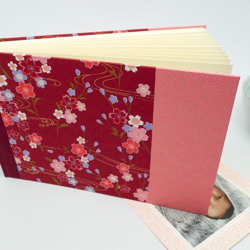 Album Photo Bebe Livre D Or En Papier Japonais Rose Album A Personnaliser Pour Mariage Naissance Grossesse Bapteme Un Grand Marche