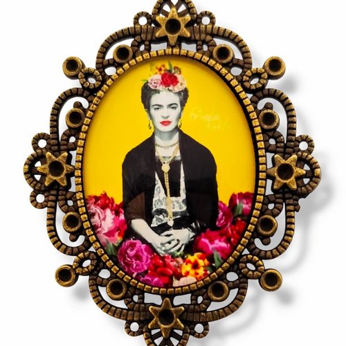 Broche baroque florale esprit frida - portrait muse artistique surréaliste - art à porter.