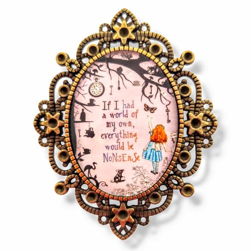 Broche alice "monde à l'envers" - inspiration littéraire lewis carroll - univers conte fantastique victorien.