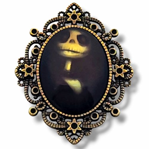 Bijou talisman nocturne skellington jack - portrait esthétique gothique - cadeau de noël dark romantique.