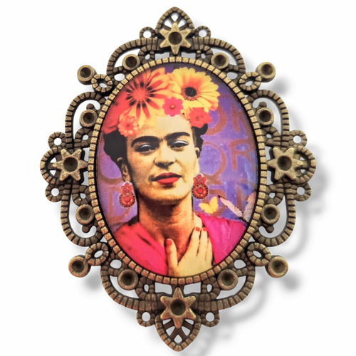 Broche frida "la rebelle poétesse" - portrait folklore mexicain - grand camée féministe.
