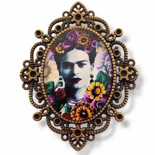 Broche artisanale frida kahlo " la poétesse". portrait folklore mexicain.