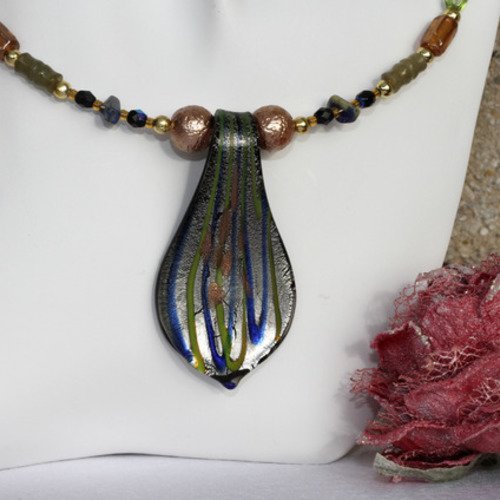 Ras-du-cou pendentif verre-jade-lapis lazuli-cristal de bohème modèle "lyre"