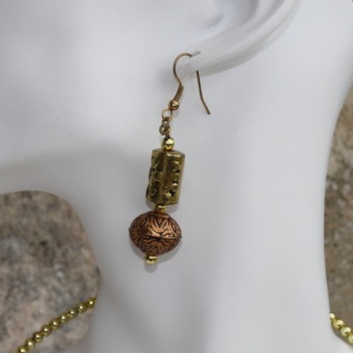 Parure ras-du-cou pendentif et boucles d'oreilles perles aux couleurs bronze et or "tout métal" modèle "antique"